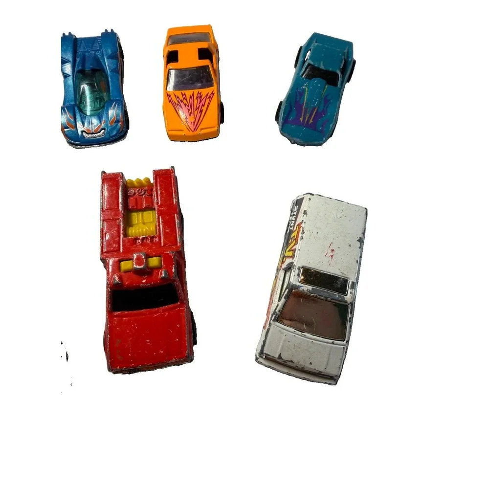 Vintage Hot Wheels Lot 7 Cars 80s Malaysia Hong Kong TV Stunt Team Blackwall